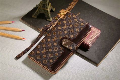 louis vuitton iphone 4 case leather|louis vuitton iphone wallet.